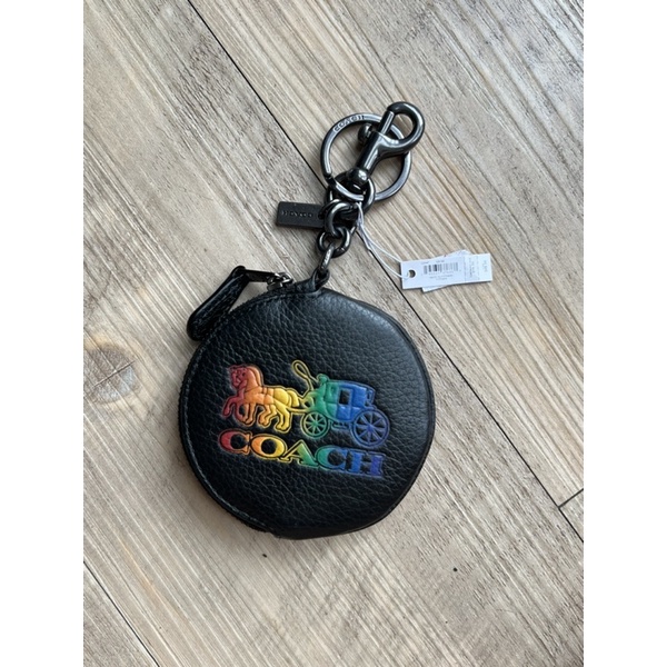 พร้อมส่งแท้💯 Coach Rainbow Horse &amp; Carriage Black Leather Coin Pouch Keychain C6947