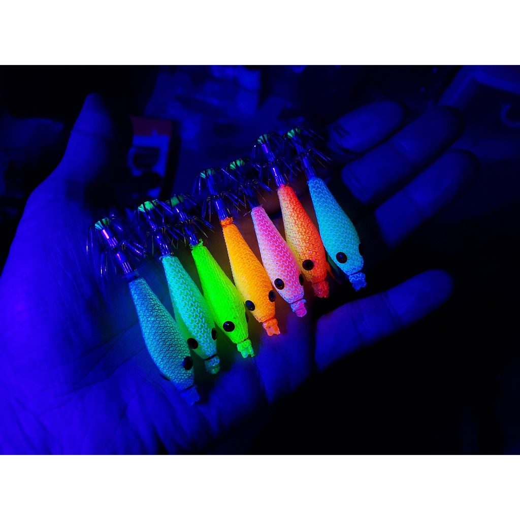 โยนิ่มตกหมึกเรืองแสง ขนาด 3.5-4 cm โยตกหมึกนุ่มนิ่ม ปลาหมึกชอบ จับไม่ปล่อย ขนาดพอดีคำลำตัว 3.5-4 cm.