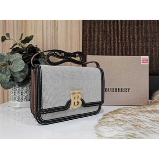 ⭕️⭕️แท้⭕️⭕️แท้⭕️⭕️✴️NEW ARRIVAL!✴️ BURBERRY FRAGRANCES CROSSBODY BAG VIP GIFT WITH PURCHASE (GWP) พรีเมี่ยมกิ๊ฟรุ่นใหม่ล