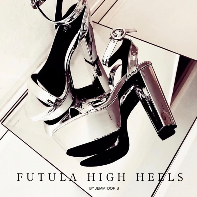FUTULA HIGH HEELS (Silver)