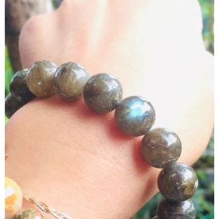 กำไลหินนำโชคลาบราโดไรท์ (Labradorite) ขนาด 12.5 มิล