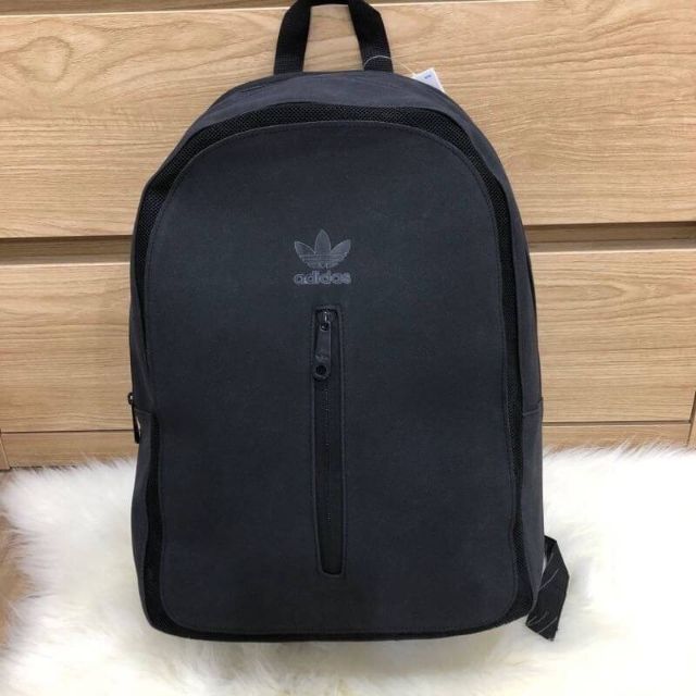 Adidas Essential Backpack วัสดุเป็น puหนังนิ่ม
