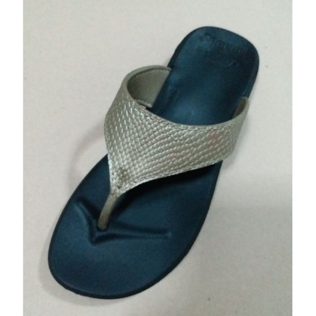 รองเท้า Monobo Monika5.1