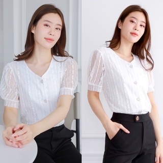 (L12) เสื้อลูกไม้ สวย เรียบหรุ สไตล์คุณหนู ดูไฮโซมาก
