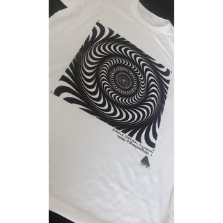 MiraZe A001 วงกลมลวงตา Illusion Optical Circle เสื้อยืดลวงตา MiraZe Brand Illusion T Shirt สีขาว