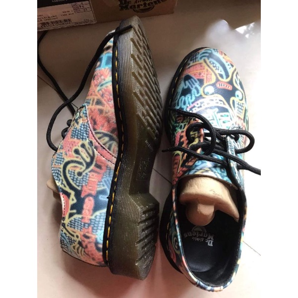 รองเท้าผู้หญิง Dr.martens 1461Multi