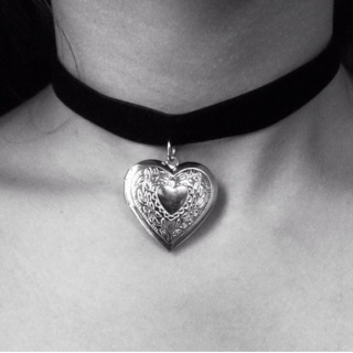 Heart locket choker