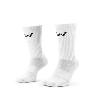 ถุงเท้าครึ่งแข้ง ARI CREW SOCKS ของแท้ ส่งไวมาก