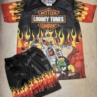 เซทเสื้อยืด &amp; กางเกงขาสั้นเอวสูงลาย Motor Looney Tune