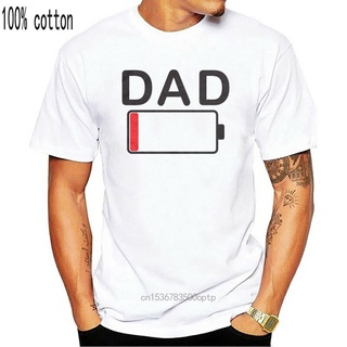 2020 เสื้อยืดพิมพ์ลาย Dad Battery Low Funny Tired Fathers Day สําหรับผู้ชาย discount