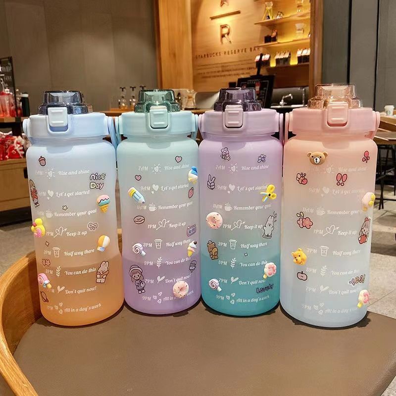 ขวดน้ำ 2 ลิตร (2000ml) พร้อมหลอด ขวดน้ำบอกเวลา ขวดน้ำขนาด 2L แก้วเชค ของแท้ แก้วชงโปรตีน พลาสติกหนามาก