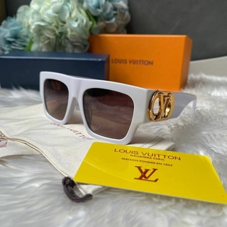 Louis vuitton 🤩🤩🤩Z1477E