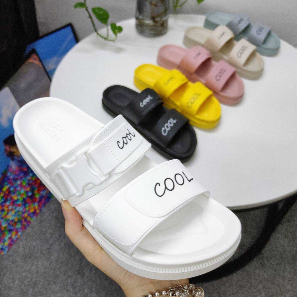 L1 รองเท้าแตะ แฟชั่นผู้หญิง แบบสวม พื้นนิ่ม เบาสบายเท้า มี 6 สี