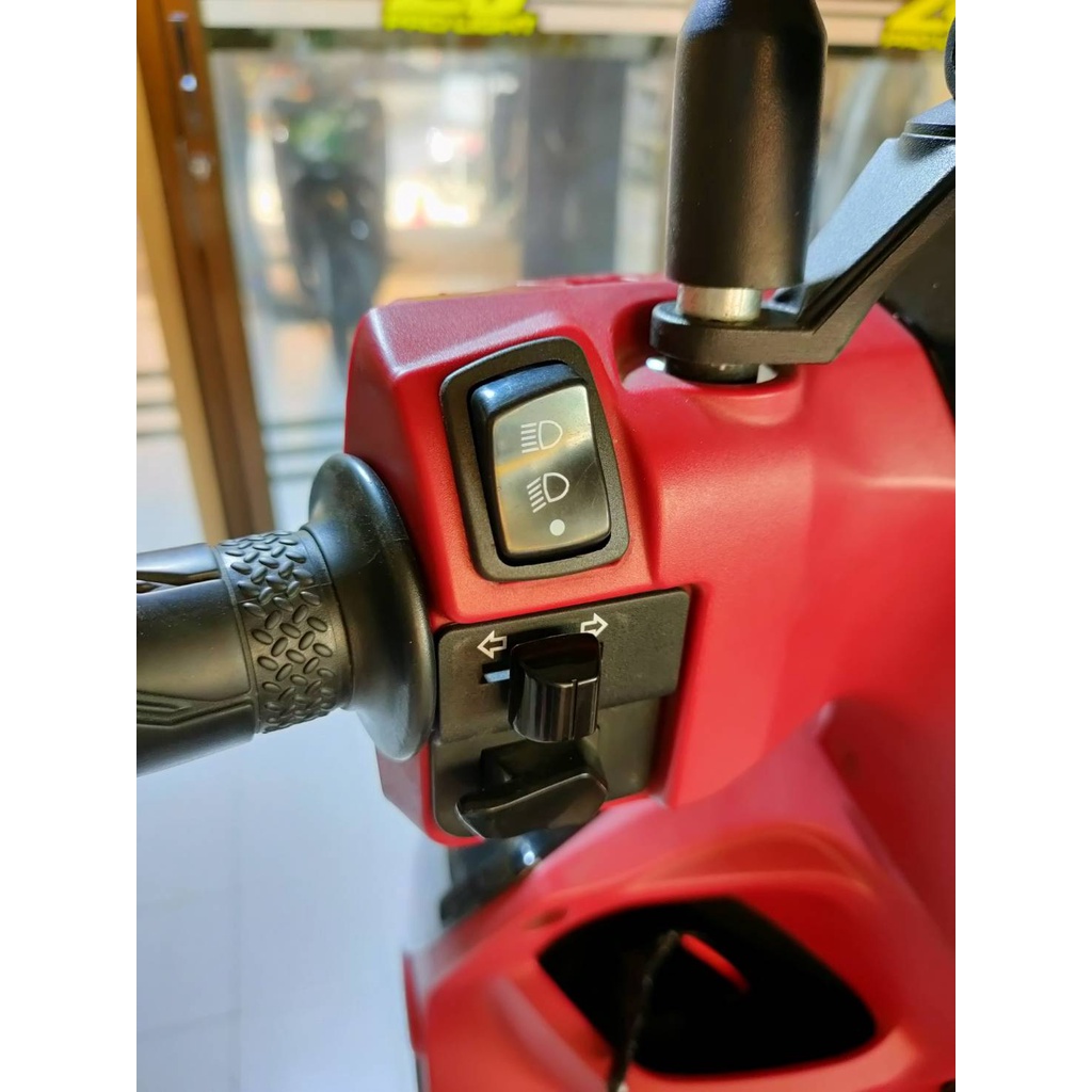 Yamaha Finn สวิทซ์ปิดเปิดไฟหน้า