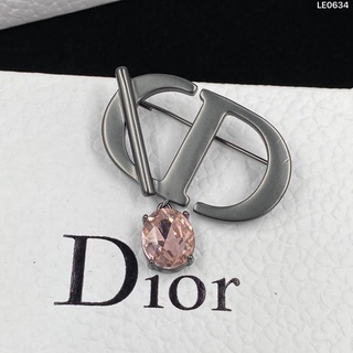 เข็มกลัด ลายตัวอักษร Dior แฟชั่นหรูหรา