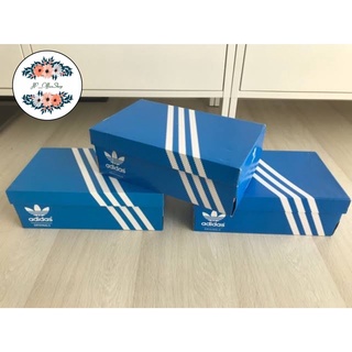 กล่องรองเท้า Adidas ใส่รองเท้าผ้าใบAdidas ได้ทุกรุ่น