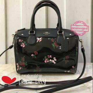 New Coach mini ใหม่มือ1 แท้100%ลายดอกน่ารักสุดๆ