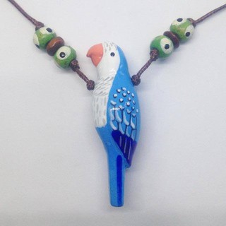 สร้อยคอนกหวีดดินเผารูปนกบลูม๊องค์ Blue Monk Parakeet Whistle Necklace