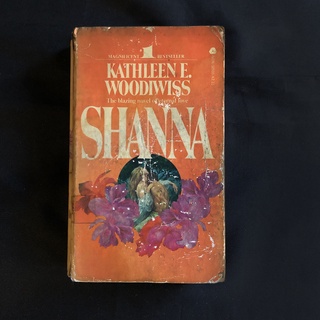 หนังสือ Shanna / Kathleen E. Woodiwiss มือสอง