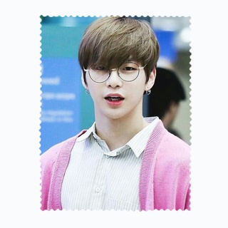 ผ้าเช็ดแว่นตา ผ้าเช็ดแว่น ผ้าเช็ดเลนส์ ผ้าเช็ดจอ นักร้องเกาหลี K-pop คัง แดเนียล Kang Daniel wanna one