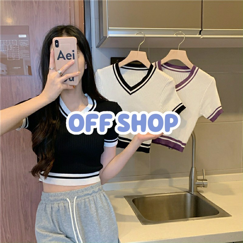 OFF SHOP พร้อมส่ง (OFF-28056) เสื้อครอปไหมพรมแขนสั้น คอวีผ้าร่องใส่สบายน่ารักเกาหลีเกาหลี -C