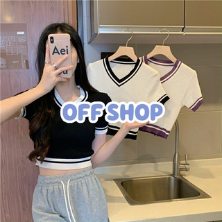 OFF SHOP พร้อมส่ง (OFF-28056)  เสื้อครอปไหมพรมแขนสั้น คอวีผ้าร่องใส่สบายน่ารักเกาหลีเกาหลี -C