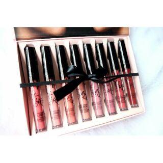 💄kylie limited  รุ่นของขวัญ มาด้วยโทนชมพู สีนู้ด 8 แท่ง