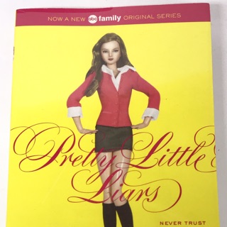 หนังสือ Pretty Little Liars