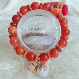 กำไลข้อมือหยกสีน้ำผึ้งสีแสด12มิล185บาท