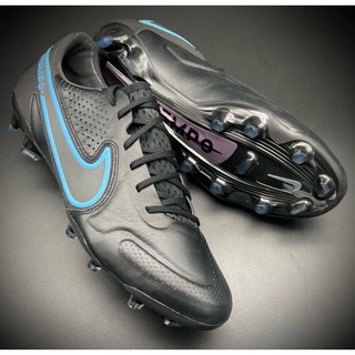 รองเท้าฟุตบอล Nike Tiempo Legend 9