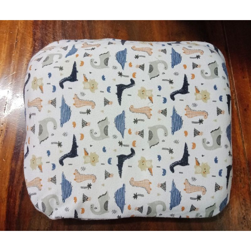 หมอนหลุมหัวทุยยางพารายี่ห้อ Siam Latex สำหรับทารก