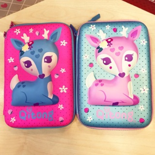 Qitong กวางฟ้าหลังชมพู พิมพ์นูน 3D smiggle