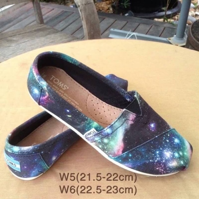 Toms รองเท้า ไซส์ 5