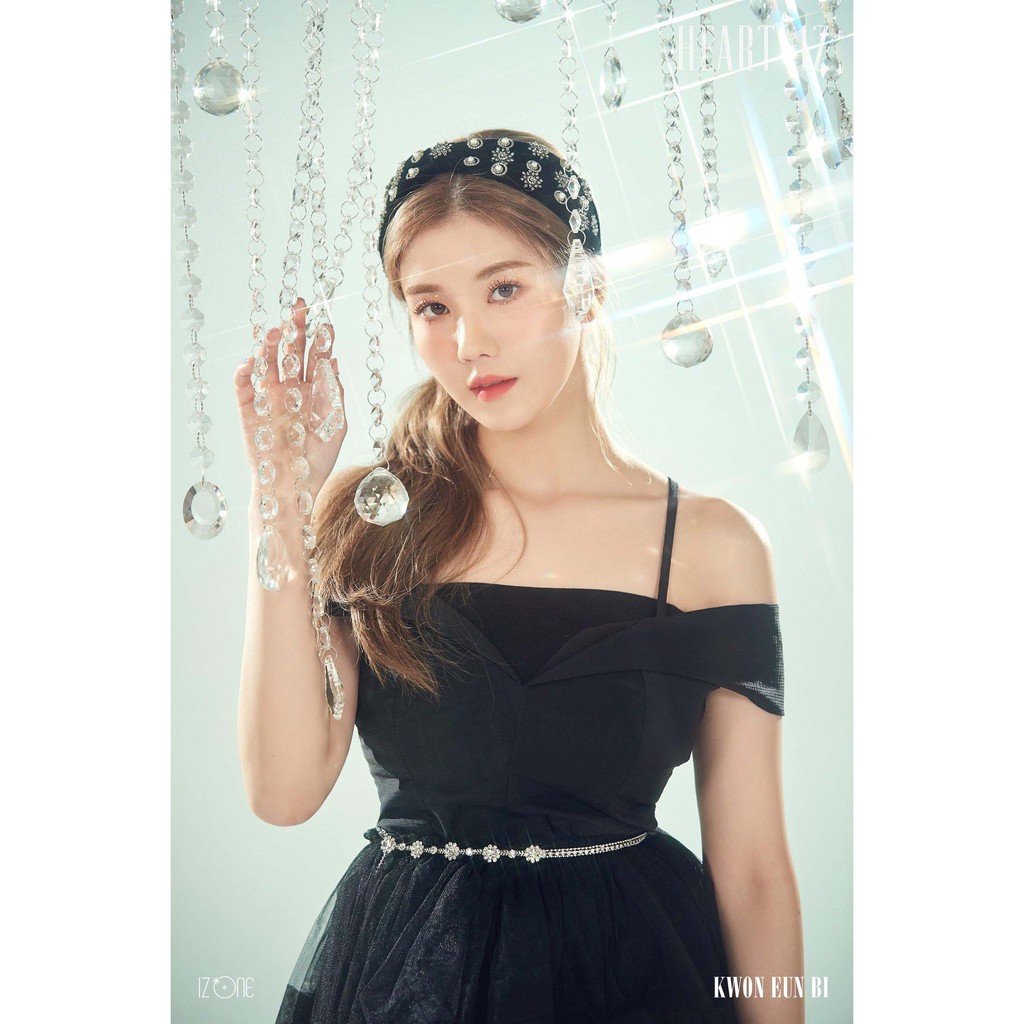 โปสเตอร์ Kwon EunBi ควอน อึนบี IZ*ONE Izone ไอซ์วัน Poster Korean Girl Group เกิร์ล กรุ๊ป เกาหลี K-p