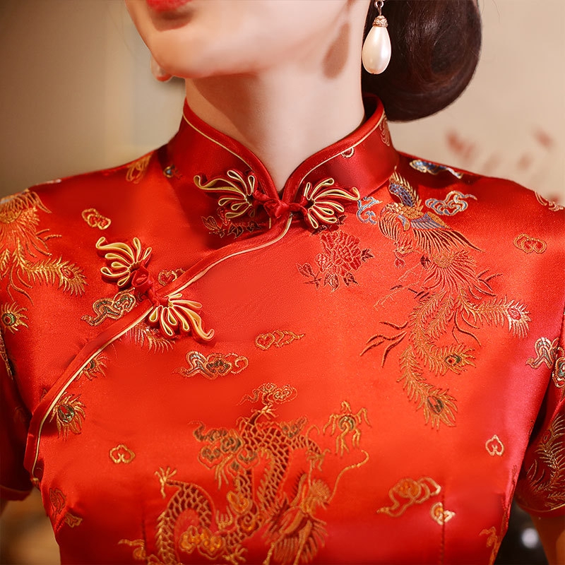 changpao-3 ชุดกี่เพ้าหญิง แขนสั้น ผ่าข้าง ลายดอก เข้ารูป สไตล์จีน - รูปที่ 5