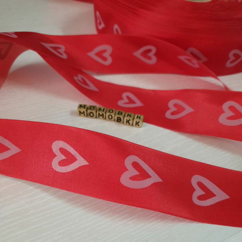 มี3ลาย ริบบิ้นผ้า ขนาด กว้าง 3-4 ราคาต่อเมตร สีแดง ลายหัวใจ - รูปที่ 4