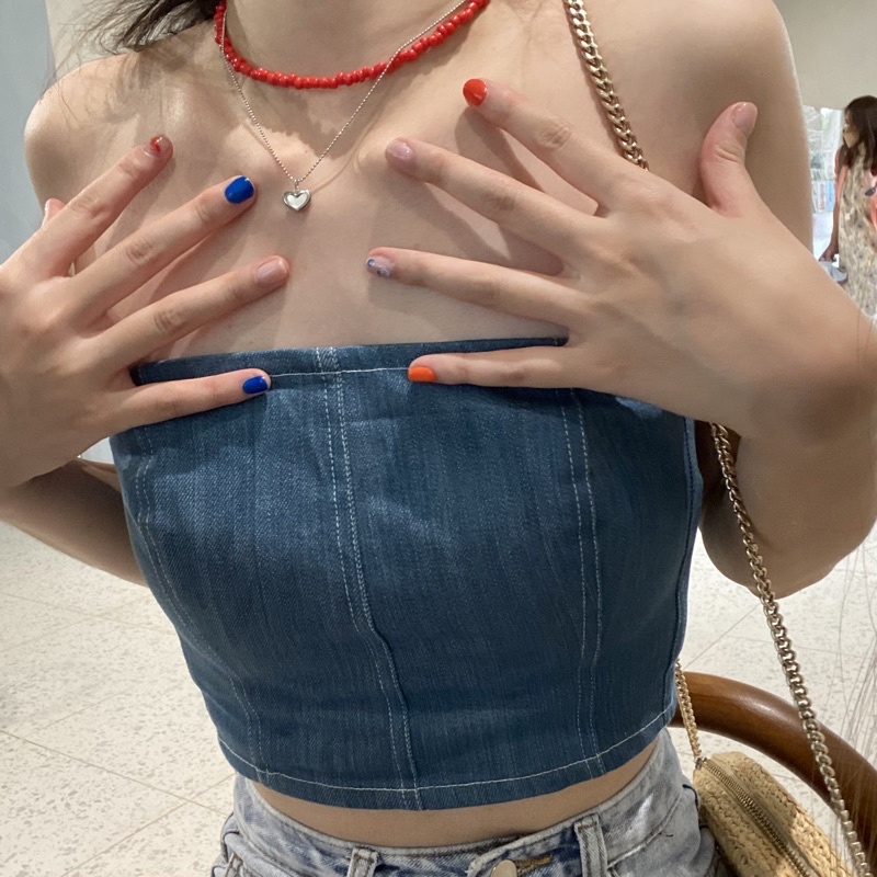 MELT.INMOMENTS Sundae tube top เสื้อเกาะอกยีนส์ (ซื้อผ่าน Shopee Video ลด 30%)