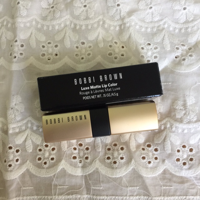 ลิป bobby brown luxe matte lip color #burnt berry ส่งฟรี