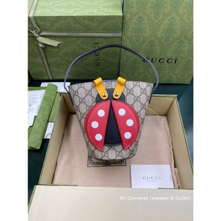 🚩 Gucci Tote กระเป๋ากุชชี่ ทรงถัง ลายน้องเต่าทองน่ารักๆ สินค้าพร้อมกล่องอุปกรณ์ครบ มีเก็บปลายทาง