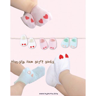 ถุงเท้านุ่มลื่น Non-slip love soft socks