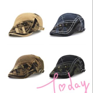 Beret ในยุโรปและอเมริกาที่เรียบง่ายสบาย ๆ หมวกแหลมบั้งแพทช์  ฝาปิดฉลากขนาดเล็กโลหะ