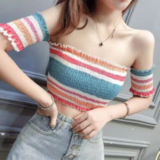 เสี้อเปิดไหล่สีสัน​สดใส​น่ารัก, ลายฟ้า, ลายน้ำเงิน