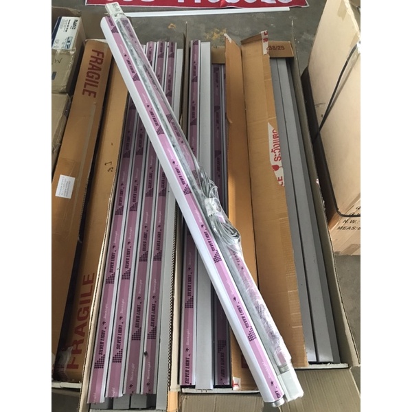หลอดไฟล่อแมลงสีฟ้าน้ำทะเล หลอดแบล็คไลท์ สีน้ำทะเล T8 หลอดยาว ราคา ถูกที่สุด ดีลบีเคเค แกลเลอรีภาพที่ 9