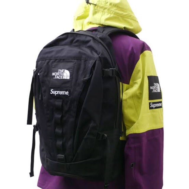 กระเป๋าเป้ The North Face X Supreme Expedition Backpack
