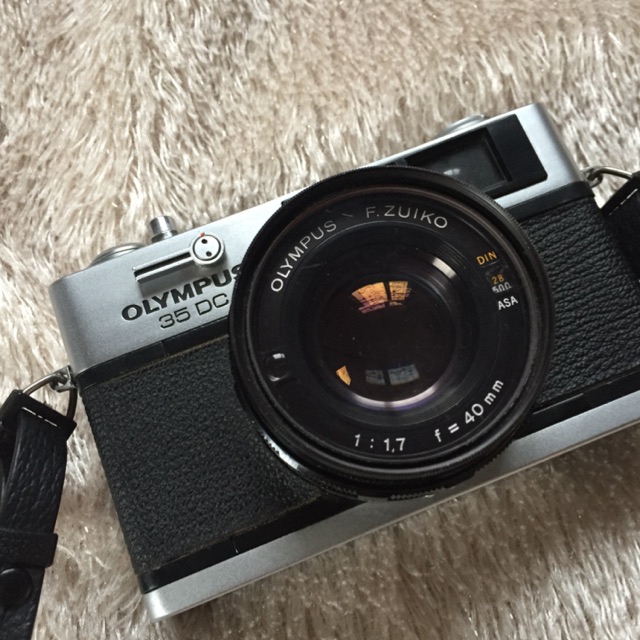 กล้องฟิล์ม olympus 35DC