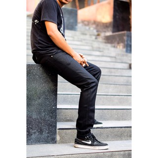กางเกงยีนส์ Surf’ oz denim รุ่น ทะเลดำ 14ozผ้าผสมยืด เป็นผ้า super black ผ้ายืด2% (ส่งฟรี) / Size 34-40 (รหัสสินค้า 004)