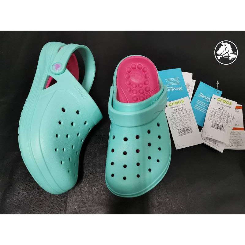 รองเท้าCROCS รุ่น Reviva by crocs หิ้วนอกราคาOutlet นุ่มสบาย ช่วยลดแรงกระแทก ป้องกันอาการบาดเจ็บ สวมใส่ง่าย