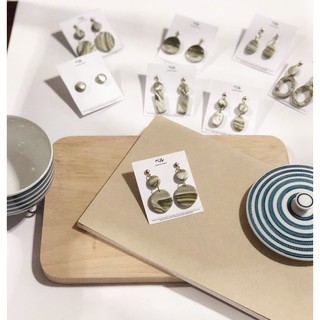 ต่างหูแฟชั่น ต่างหูวินเทจ Handmade Earring (สี Olive Green)