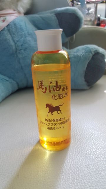 โทนเนอร์ น้ำมันม้า จากญี่ปุ่น horse oil toner
