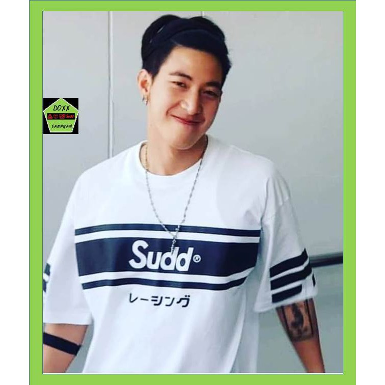 Sudd เสื้อคอกลม ชาย ทรง oversize รุ่น Hokkaido สีขาว